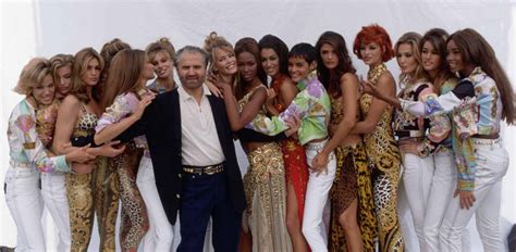 gianni versace modelle|gianni versace website.